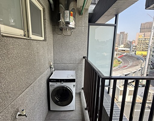 民富棒球場電梯分租套房★正市中心★屋齡新 - Image 11