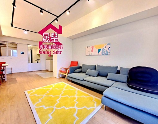 富宇晴美三房平車 - Image 1