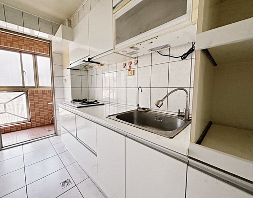 ⚡逢甲新光大遠百📍西屯✨大空間三房平車🧡採光可租補🌟 - 591租屋網 - Image 9