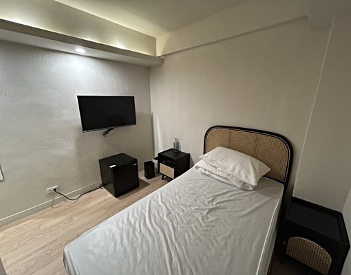 台中市-中區-【飯店式套房/倉庫出租|全新裝潢・近火車站】 - Image 2