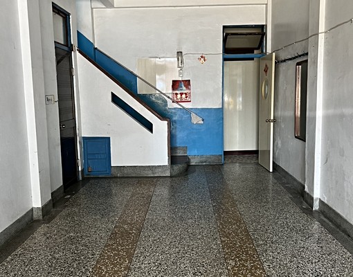 崇文國小旁住家出租 - Image 1