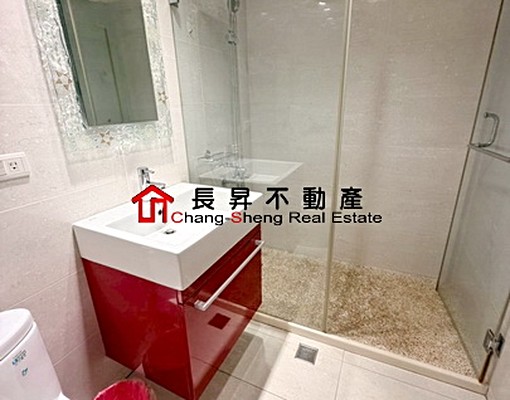 忠孝敦化站~稀有大空間美裝大1房(含管) - Image 8