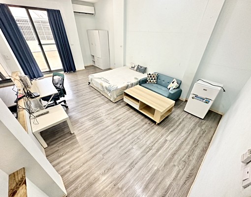 工業區👑雙租補👑陽台獨洗曬👑機車位👑大間👑雙層冰箱 - Image 1