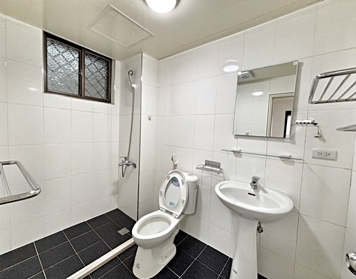 ✨板橋全新裝潢、3+1房、2衛2陽台、三房廁所採光✨租補戶籍 - Image 12