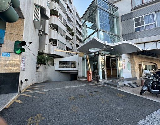 西子灣-哨船頭-中山大學海景三房+平車 - Image 2