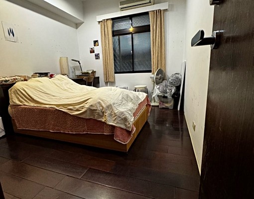 忠誠精忠新城、三房電梯車位、屋況佳 - Image 11