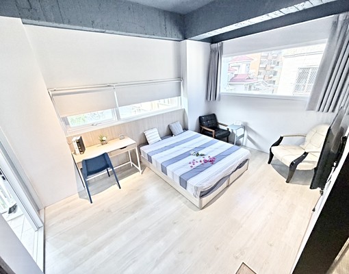 小洪精選-質感工業風💜陽台獨洗💜獨洗脫烘💜電梯 - Image 2