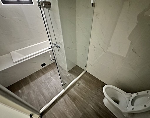 👗附衣帽間|🌇陽台獨立洗曬,流理臺|💰可雙租補 - Image 8