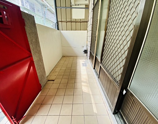 中興商圈內新市場小透天台水電 - Image 3