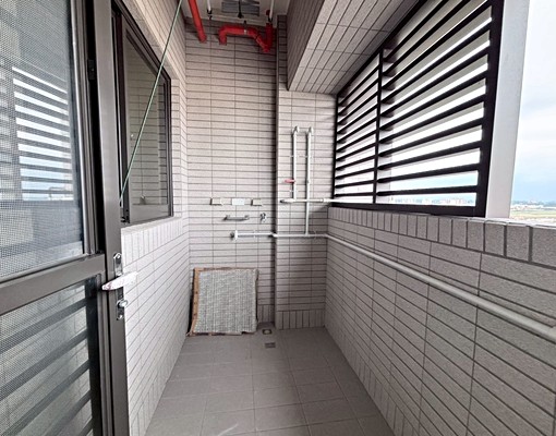 🏙️小港市區/漢民商圈/可當辦公室有景觀/開放空間➕車位 - Image 9