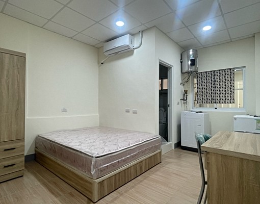 全新套房|鄰五塊厝捷運站與凱旋公園輕軌站|優質生活機能 - Image 1