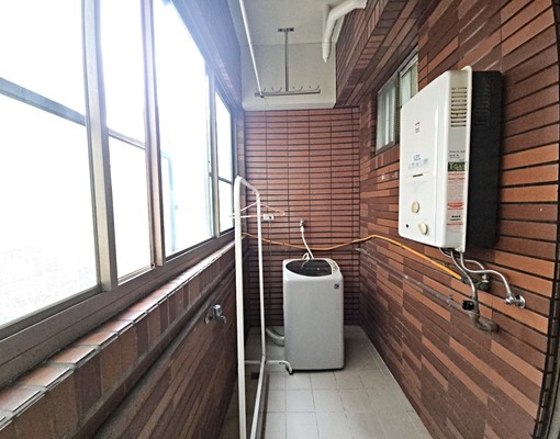 馬姐管家近瑞隆商圈二樓工作室全新整理 - Image 10