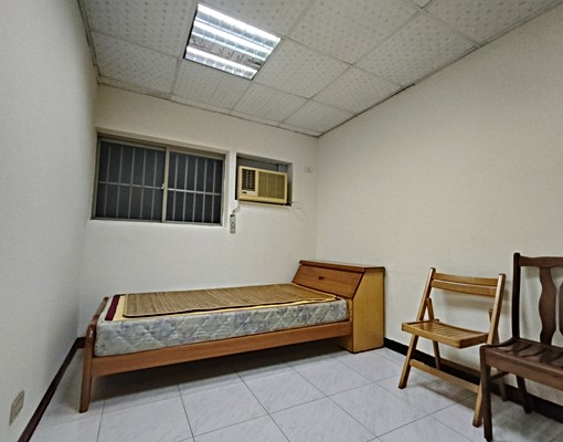 ~土城海山捷運站可創意隔間2+1房~ - Image 3