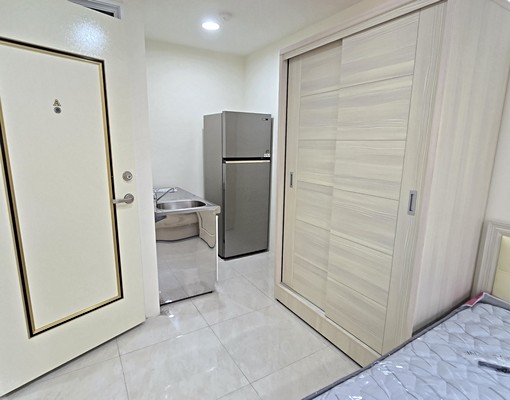 頂溪站全新裝潢溫馨附全新家電光線有陽台生活方便 - Image 3