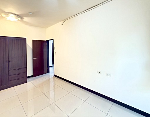 出租法國四季社區溫馨2房+車位~家具家電可談~歡迎預約參觀~ - Image 6