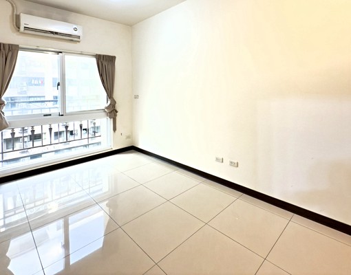 出租法國四季社區溫馨2房+車位~家具家電可談~歡迎預約參觀~ - Image 5