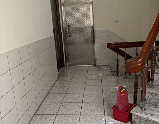 可租屋補助2房1衛.一層一戶,電費:台電計,近全聯.岡山高中 - Image 7