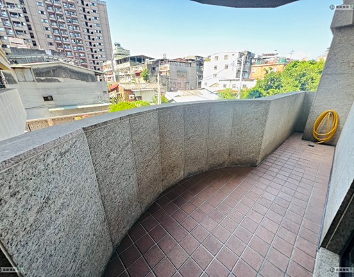 可寵採光大三房-含管理費-有車位-雙衛浴-近捷運 - Image 15