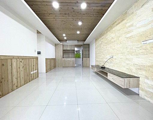 近７４號國道✨聚悅方庭✨三面採光視野戶三房平車 - Image 3