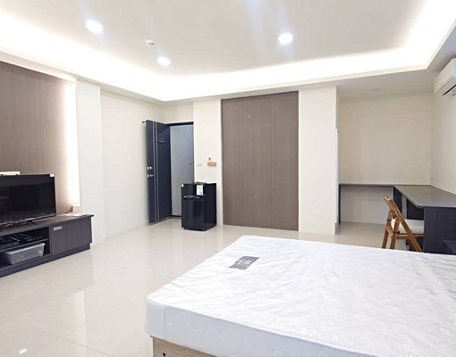 桃園近夜市#全新裝潢套房#獨洗獨陽對外窗#可租補#多間可選# - Image 3