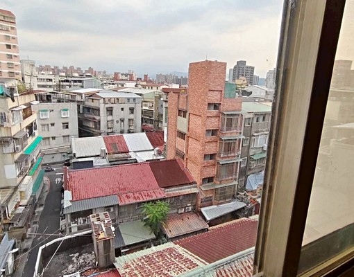 永安市場❣️便宜小資首選/獨洗曬採光通風/傢俱齊全機能佳 - Image 7