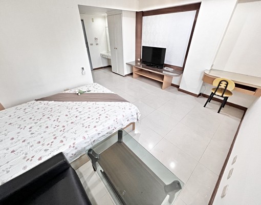 天菜別說不💖可租補可家庭可入籍💖大面窗採光 - Image 3