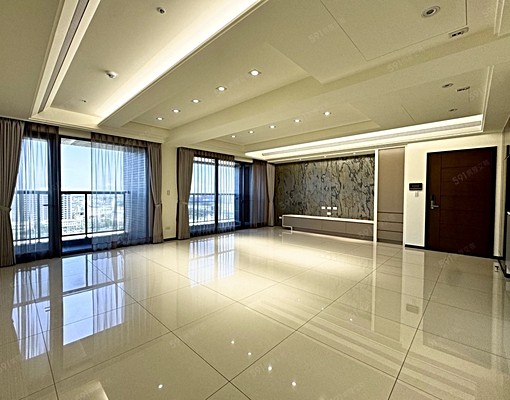 超美景觀高樓層戶數少大三房租金含車管生活機能佳 - Image 1