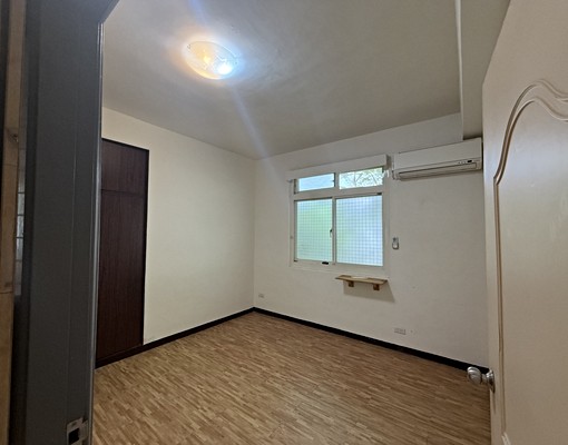 新店區公所捷運2分鐘坐北朝南3房1大廳2衛浴2陽台 - Image 6