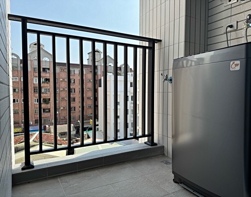 整棟全新獨立洗衣機、陽台、電梯套房 - Image 6