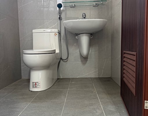 整棟全新獨立洗衣機、陽台、電梯套房 - Image 10