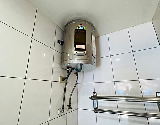 菜寮❣採光通風/大空間陽台戶/獨洗曬/傢俱齊全/地中海設計風 - Image 4