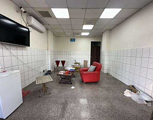 小蔣🍪烏日高鐵旁|烏日臨路透店|禁餐飲|可移工.辦公. - Image 1