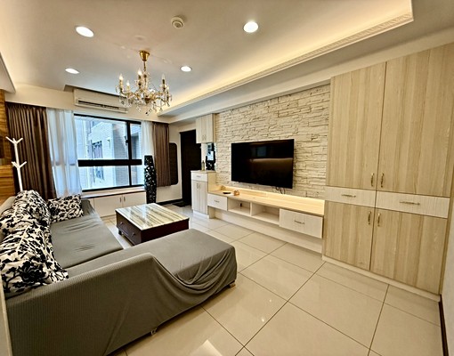 👍烏日富都匯溫馨裝潢大兩房平車傢俱電全配 - Image 1