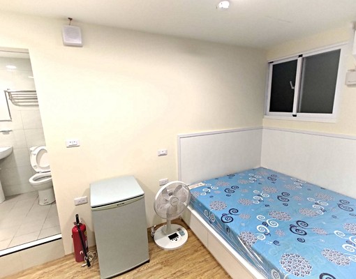 長短租可，近南紡東光國小優質套房出租 - Image 1