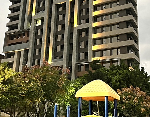 維也納公寓|入住李文勝大師作品|捷運6分鐘|全新挑高2房 - Image 2