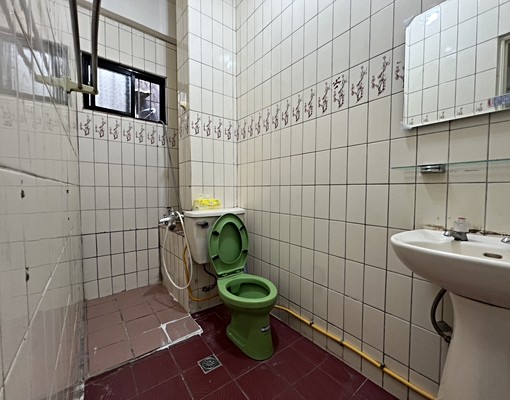 景安捷運站步行3分鐘🌈1+2F透天厝🌈可申請租補 - Image 7