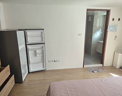 瓏山林社區.豪華漂亮套房.停車方便 - Image 7