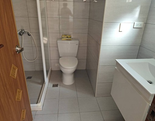 瓏山林社區.豪華漂亮套房.停車方便 - Image 8