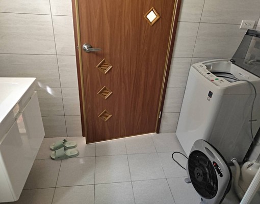 瓏山林社區.豪華漂亮套房.停車方便 - Image 9