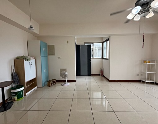 軍功國小|麥當勞旁3房|平車室內空間表現優秀 - Image 1