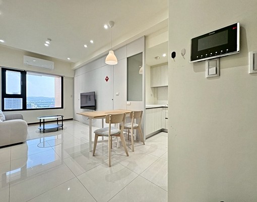 浩瀚豐世紀💫2+1房系統裝潢💫平面車位💫家具全配🦂 - Image 2