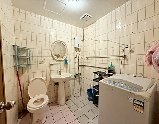 套房近學校,車站,市場,公車站 - Image 10