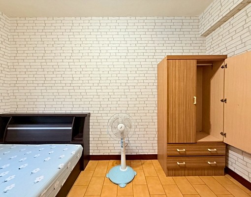 套房近學校,車站,市場,公車站 - Image 9