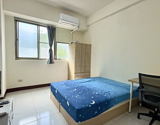 中華大學城~美套房~可租補可小寵 - Image 1