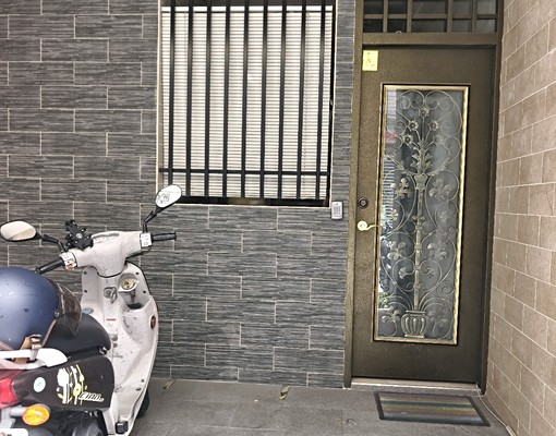 臨近高應大獨陽台洗衣機落地窗溫馨單人套房 - Image 4