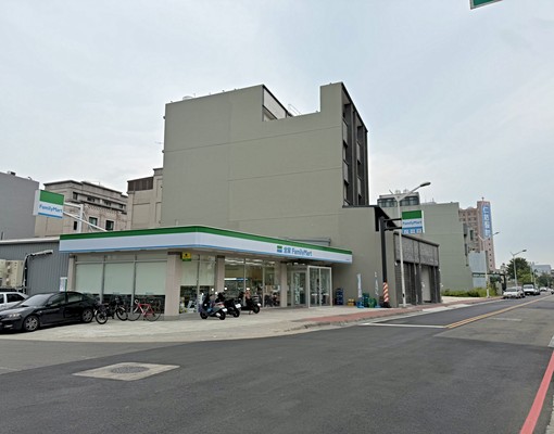 湖口正王爺壟商圈。全新透天電梯可租補平車獨洗 - Image 4