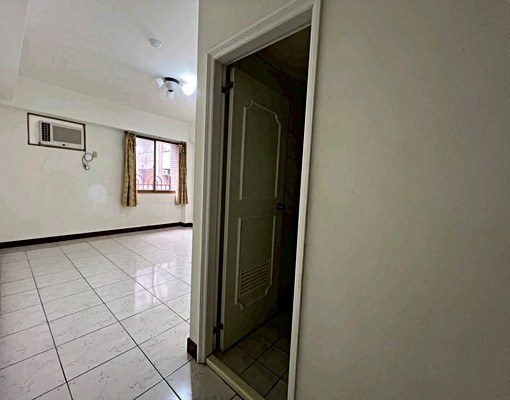 草屯高明世家三房平車電梯華廈出租 - Image 9