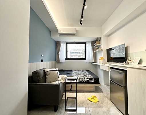 小洪精選-陽台獨洗💜超精緻套房💜個人飲水機💜可寵 - Image 2