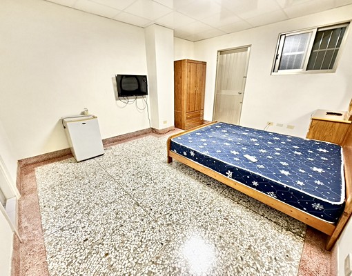 ⁂大墩路上最後2間⁂可租補⁂電梯透套⁂陽台獨洗獨曬 - Image 5