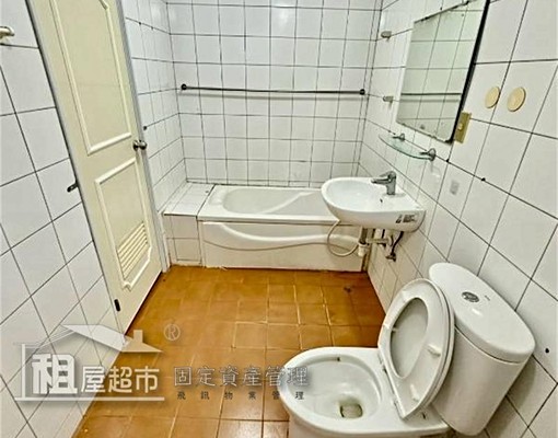 中港路商圈大3房可租補 - Image 14